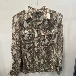 Snakeskin pocket blouse